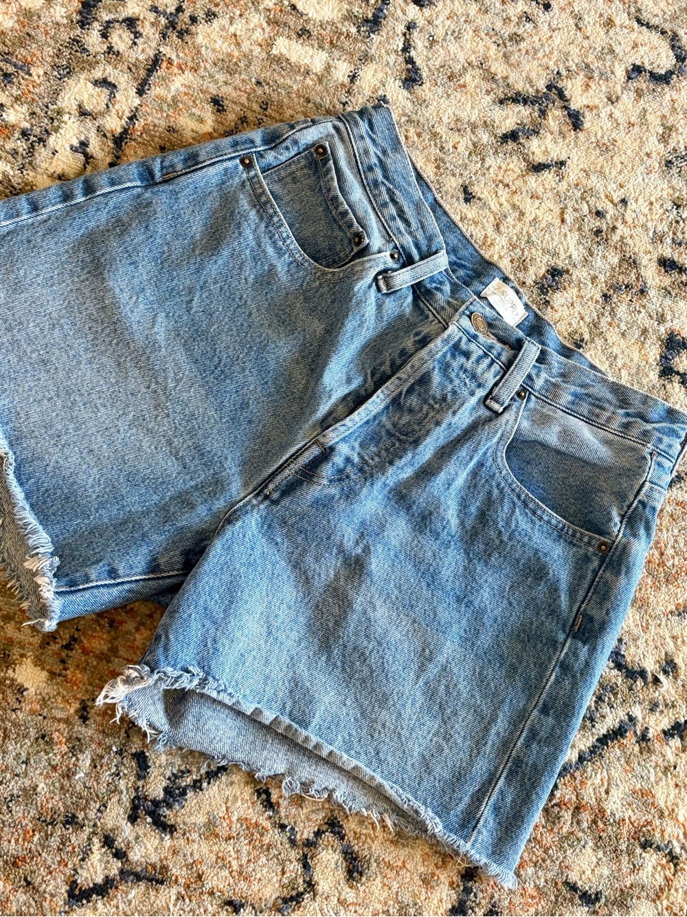 Z Supply High Rise Button-Fly Denim Jeans - Picture 3 of 8